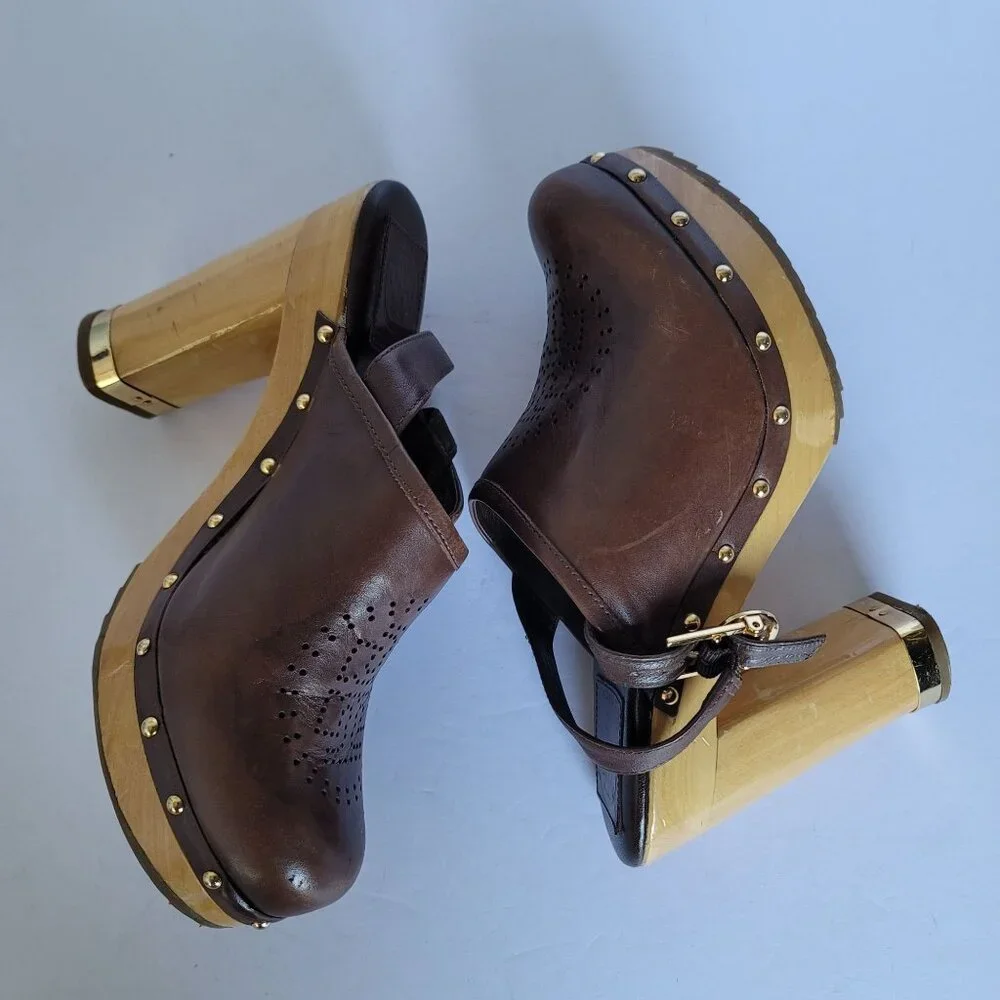 Tory Burch Brayden Perforated Leather Logo Slingback Wood Clogs. Size 7.5M